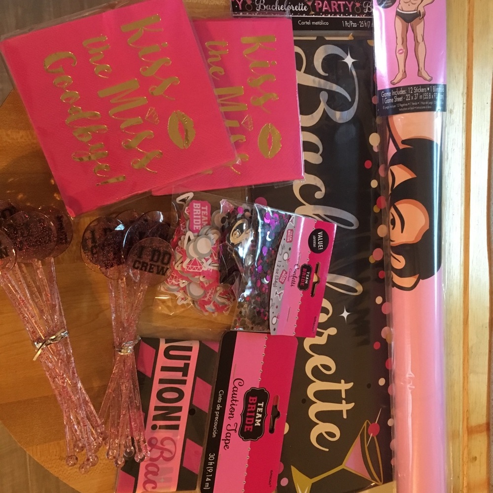 COPY - Bachelorette kit 🎉